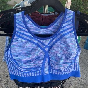 livi seamless sports bra size 22/24
